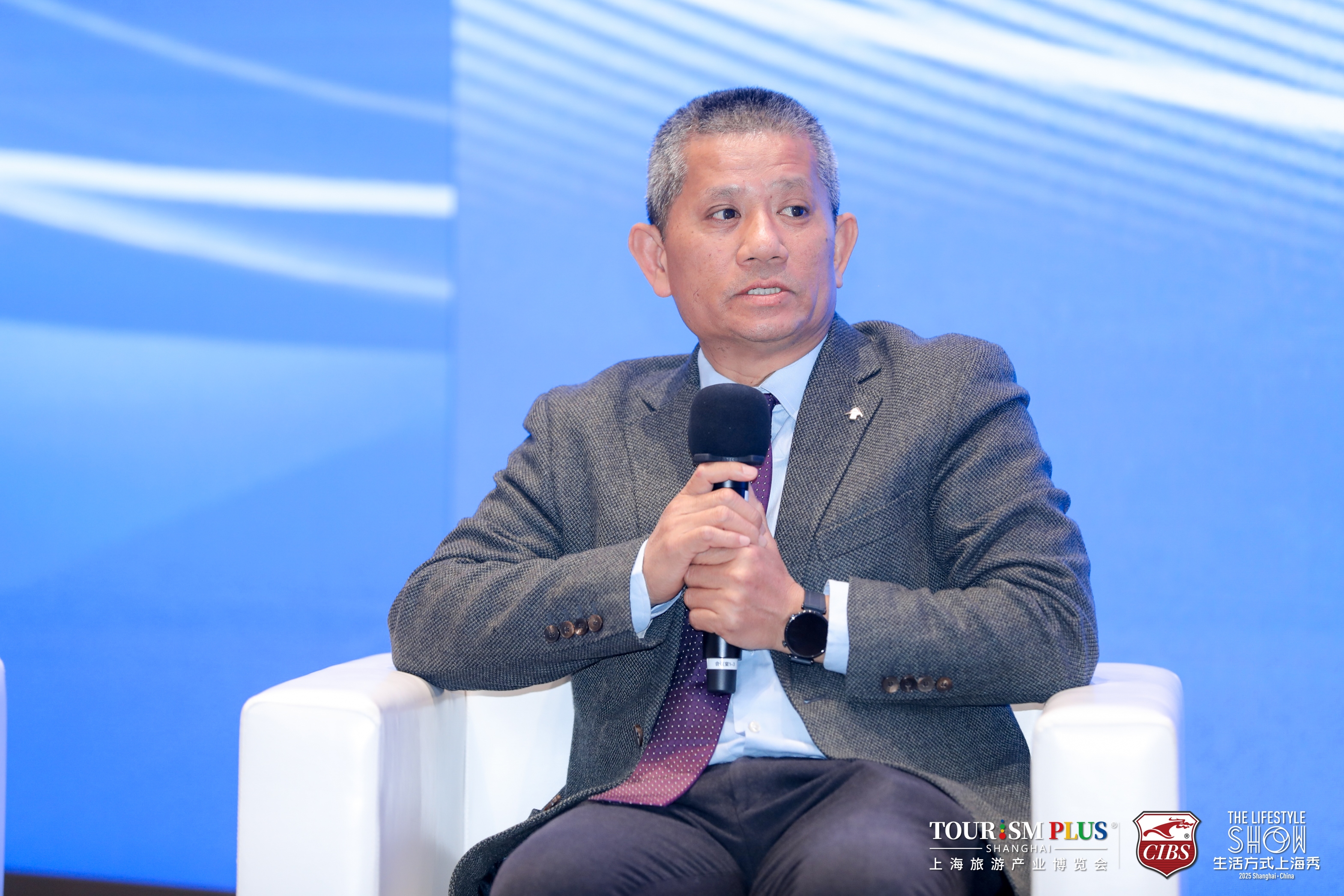 林明昆先生出席2025中国国际船艇产业发展论坛并发表主题演讲